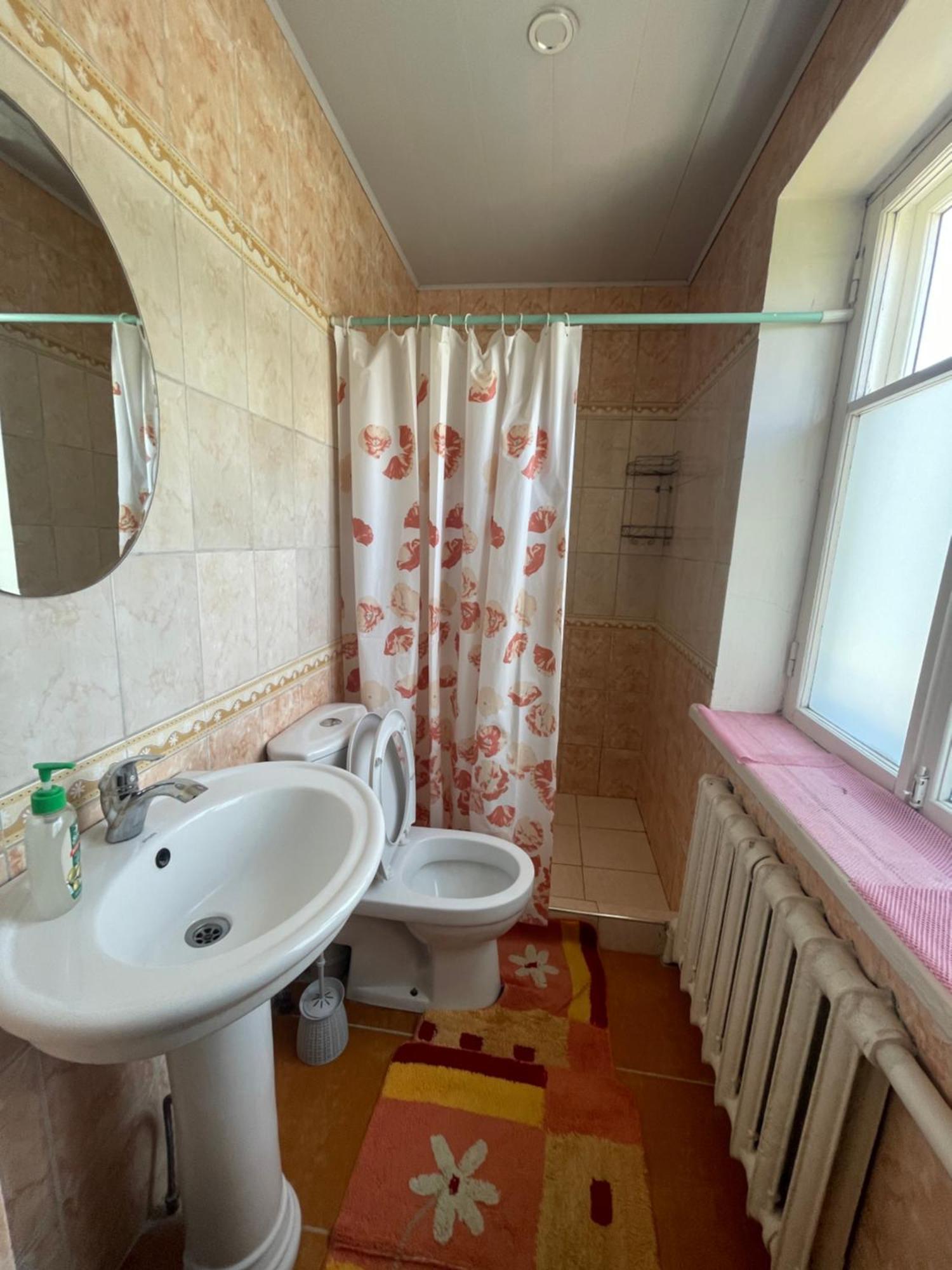 Family Guest House Cholpon-Ata Εξωτερικό φωτογραφία